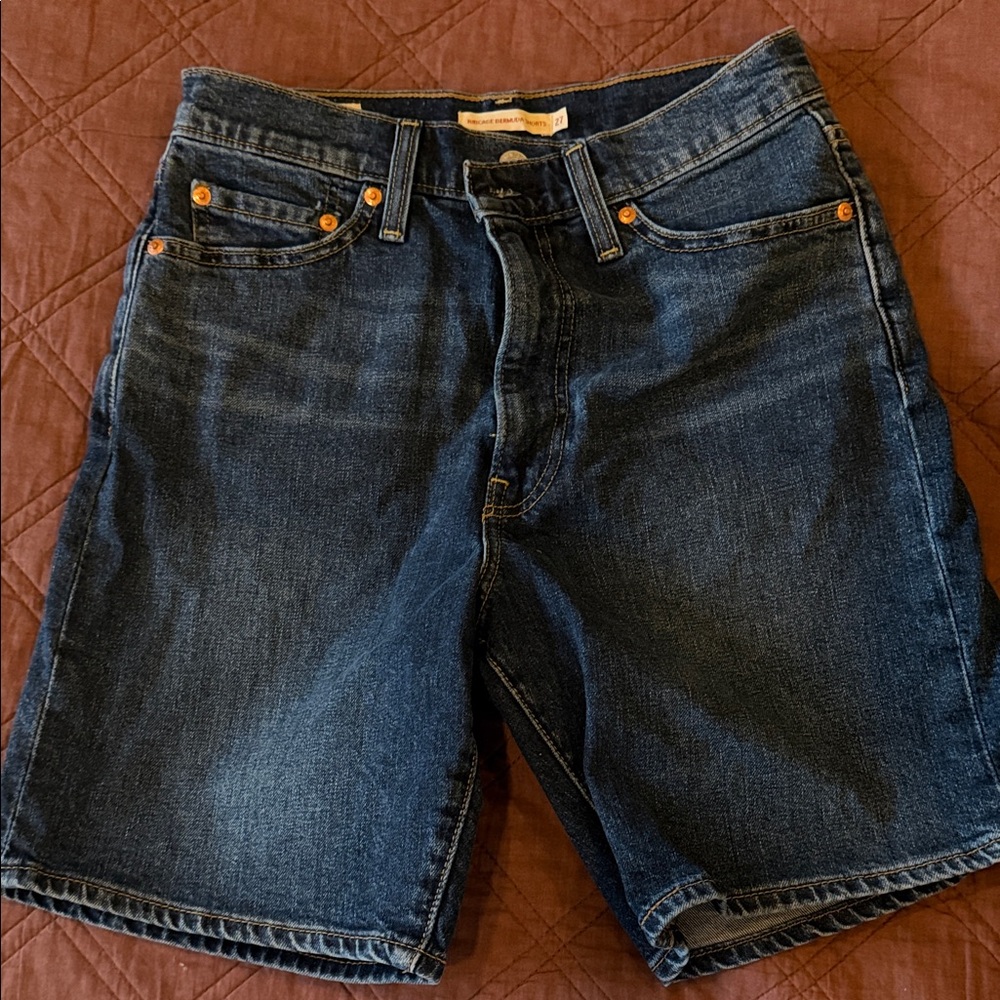 levi’s denim shorts